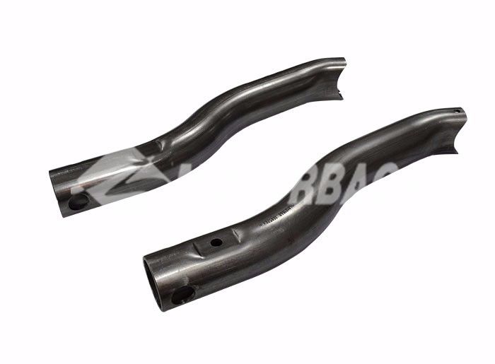 Left and right trailing arm